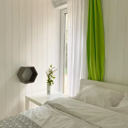 Semesterbostad Maasikmaee- Unustamatu Puhkus Looduse Vaikuses