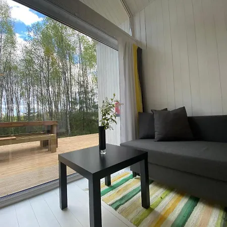 Maasikmaee- Unustamatu Puhkus Looduse Vaikuses *