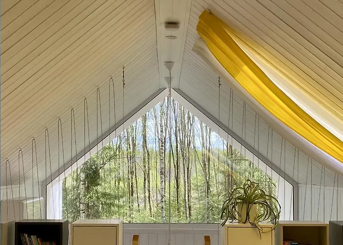 Maasikmaee- Unustamatu Puhkus Looduse Vaikuses