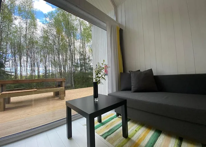 Maasikmaee- Unustamatu Puhkus Looduse Vaikuses *